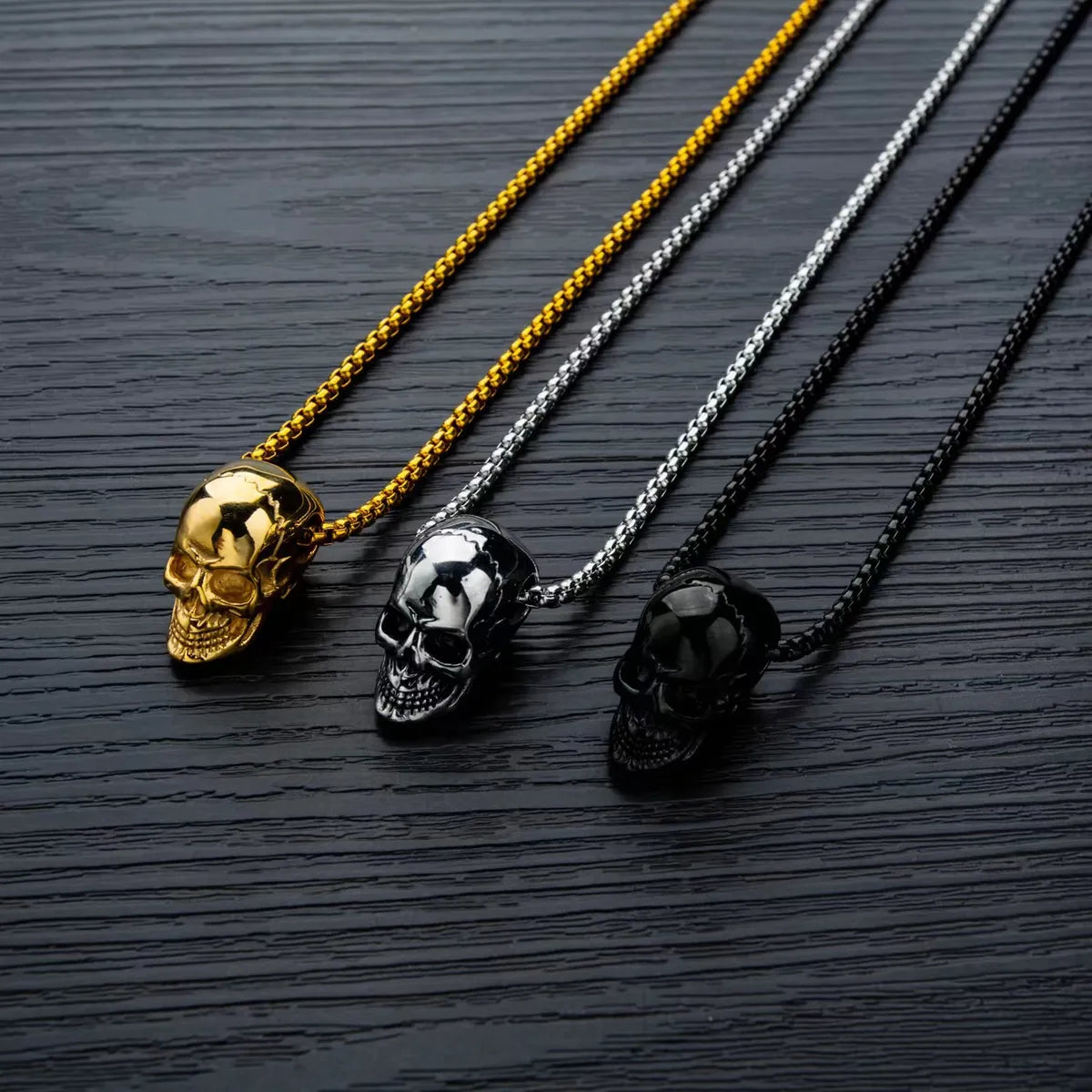 Stunning necklaces and pendants with aquamarine stones for a serene effect-Hip-Hop Punk Skull Titanium Steel Plating Unisex Pendant Necklace