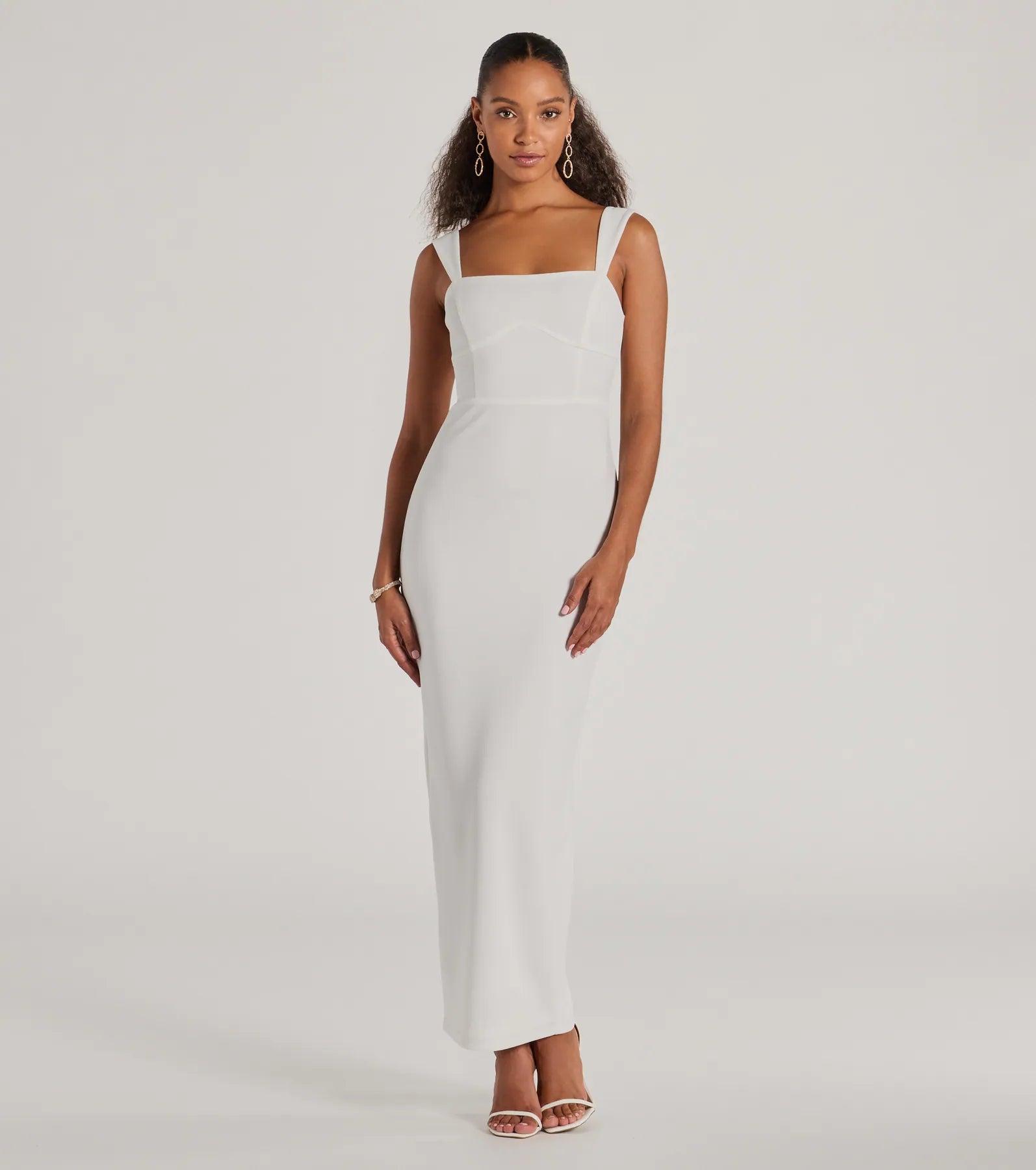 Abstract Dresses for Creative -Off-the-shoulder maxi dress for summer parties-Monae Sleeveless Slim Long Crepe Formal Dress