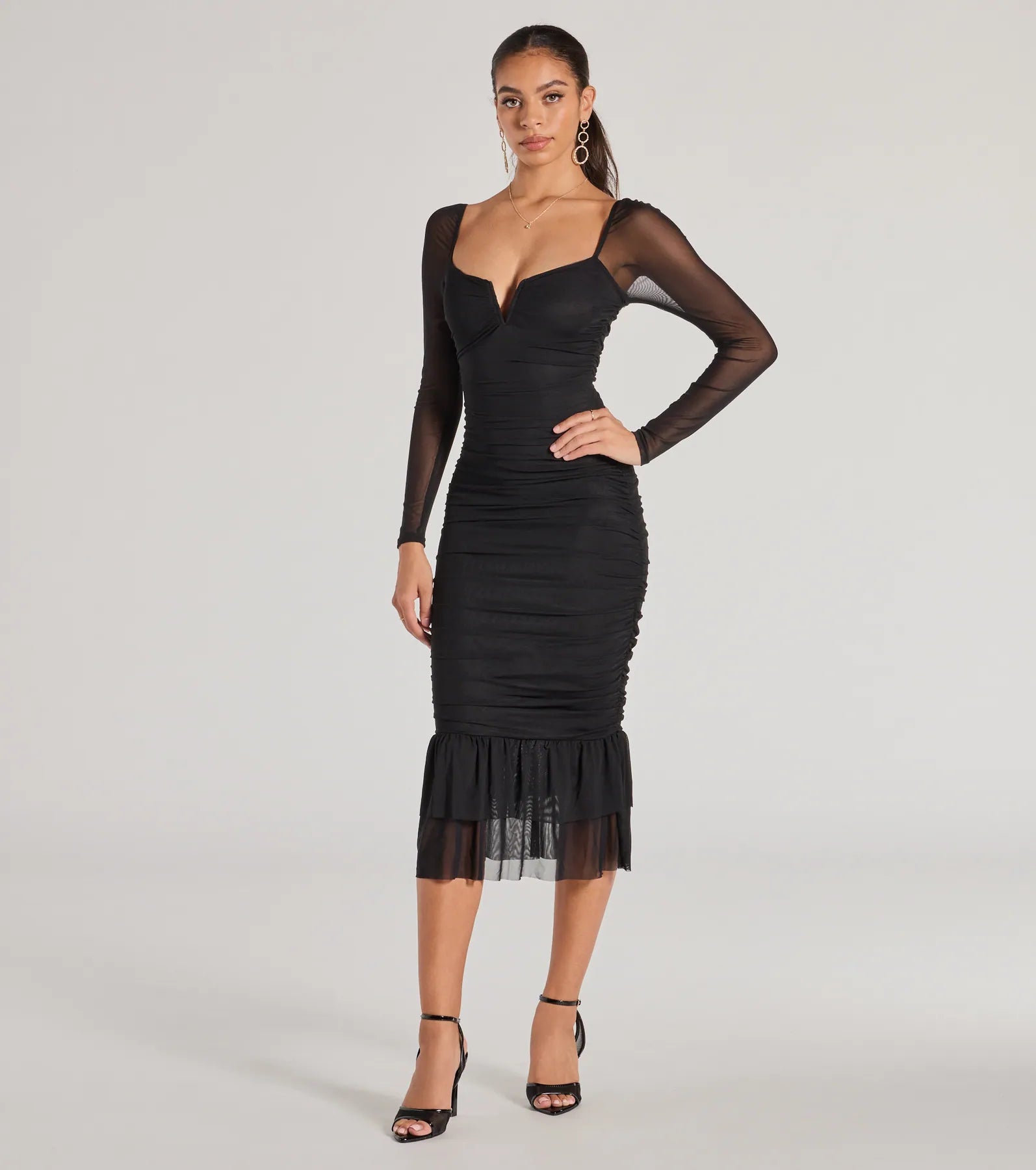 Mini Dresses for Youthful Look -Plus size formal dress for special occasions-Elegant Ruched And Ruffled Mesh Midi Dress